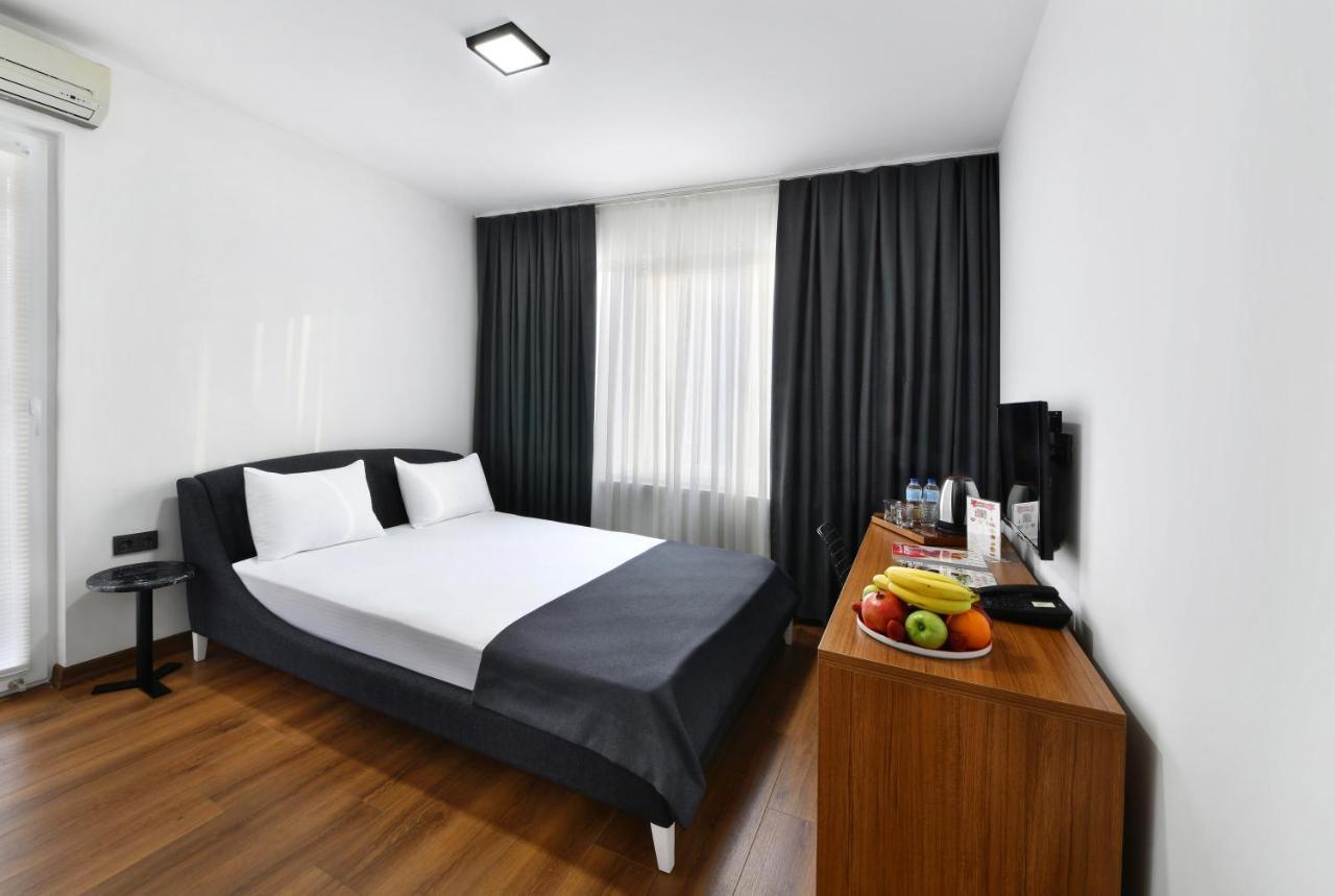 Nish Suites Atasehir อิสตันบูล ภายนอก รูปภาพ